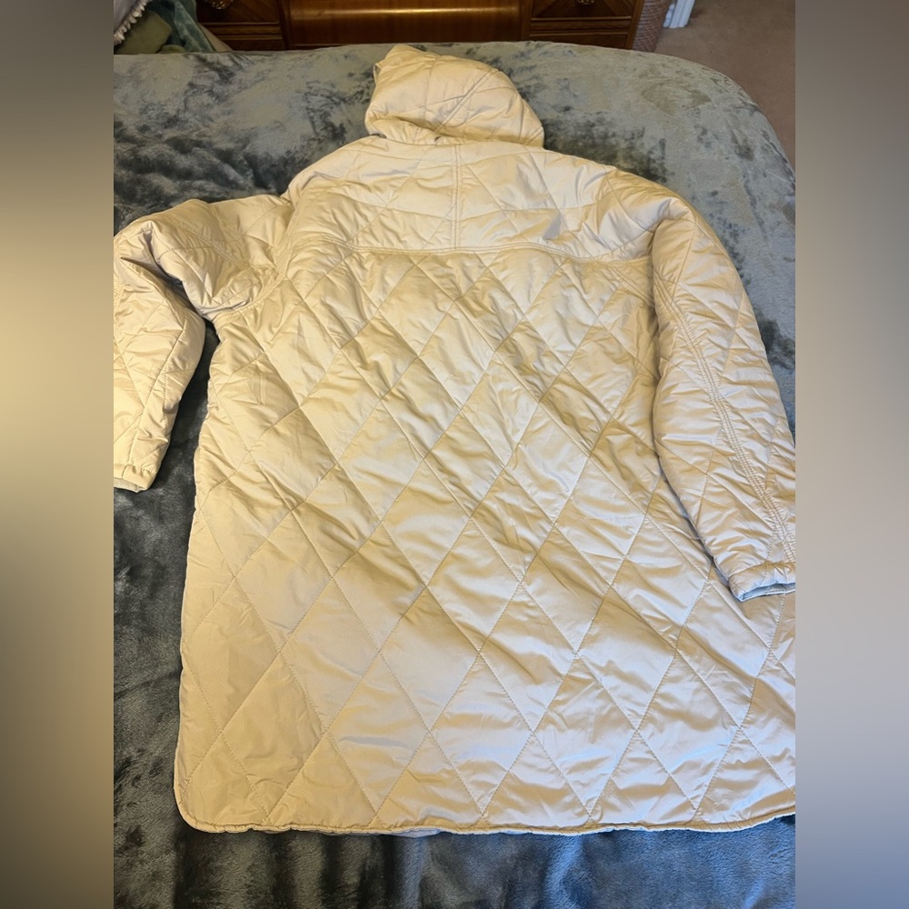 Oversized Quilted Tan Hooded Jacket - Picture 5 of 10